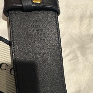 Selling Gucci Marmont black leather belt (size 90cm).